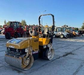CAT CB 224 E