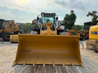 SDLG 958F