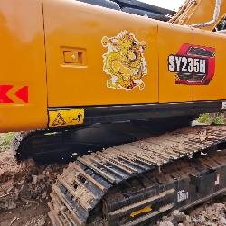 Sany SY 235 C