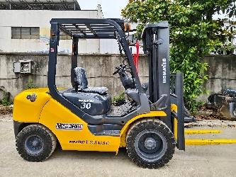 Komatsu FD30