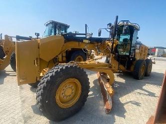 CAT 140M