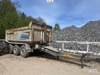 Maur Trailer.