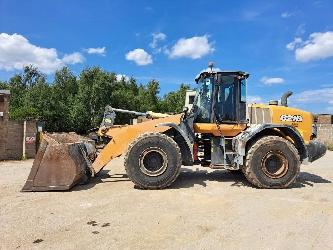 CASE 821 GXR