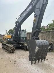 Volvo EC 210