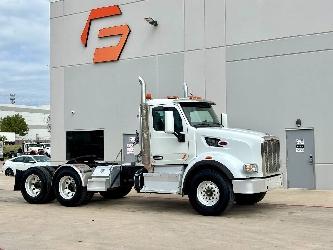 Peterbilt 567
