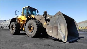 Volvo L 220 F