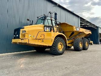 CAT 735C