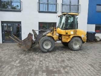 Volvo L 30 B