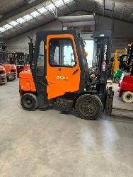 Doosan FD30