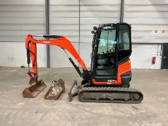 Kubota U 27-4