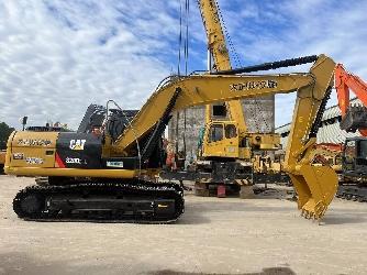 CAT 320 D