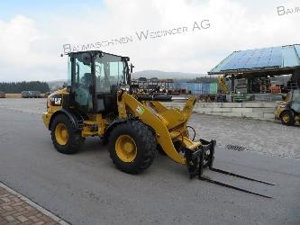 CAT 908M