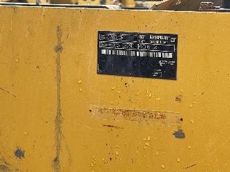 CAT 328 D LCR