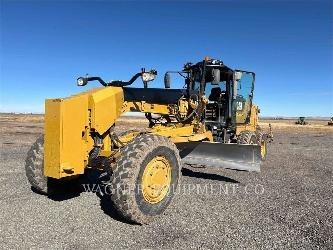 CAT 120M2 AWD