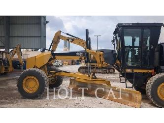 CAT 140 AWD