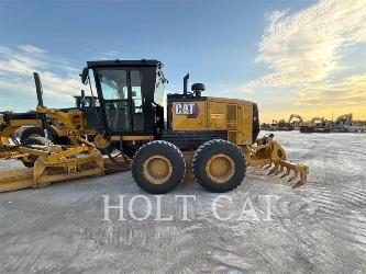CAT 140 AWD