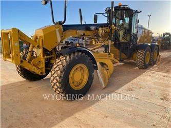 CAT 150 AWD