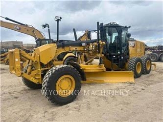 CAT 150 AWD