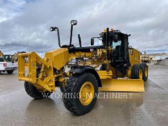 CAT 160 AWD