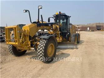 CAT 160 AWD