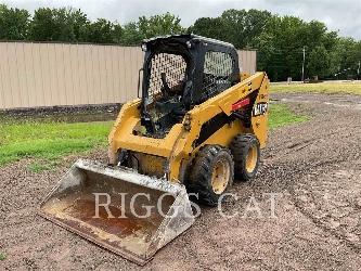 CAT 236D