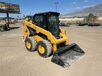 CAT 236D3 C3H2