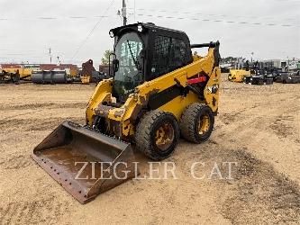 CAT 242D