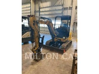 CAT 302.7DCR