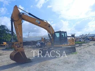 CAT 323GX