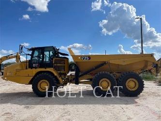 CAT 725