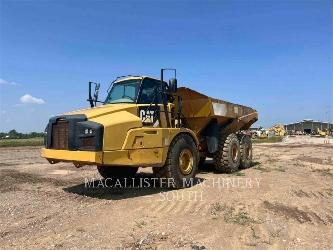 CAT 740B