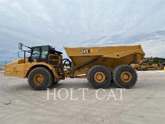 CAT 745
