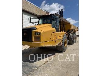 CAT 745-04
