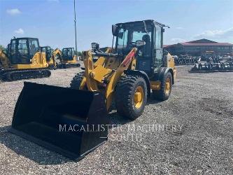 CAT 906