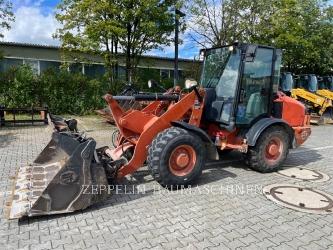 CAT 906H