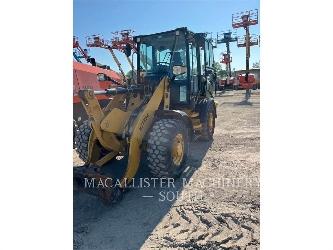 CAT 907M