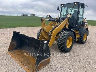 CAT 908M