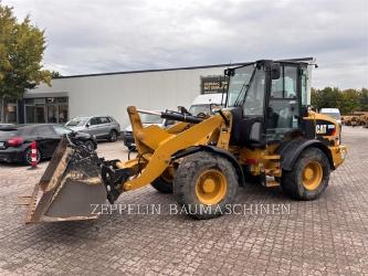 CAT 908M