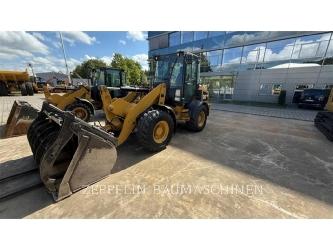 CAT 908M