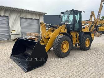 CAT 918M