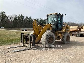 CAT 926M