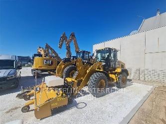 CAT 926M