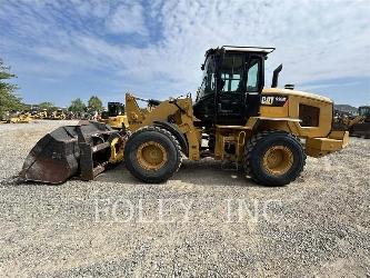 CAT 930M