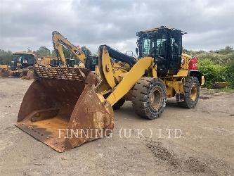 CAT 930M