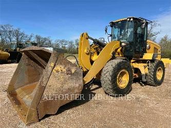 CAT 938M