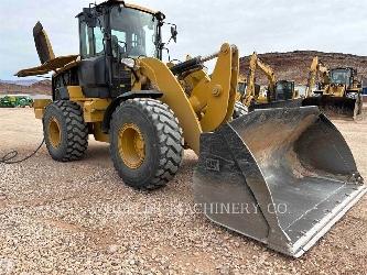 CAT 938M QC