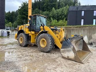 CAT 950M