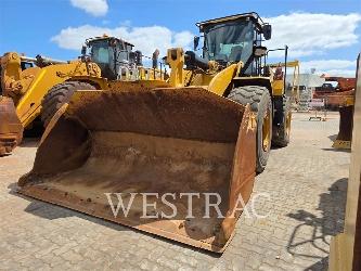 CAT 966M