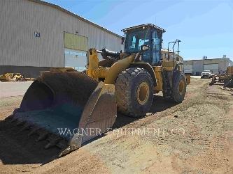 CAT 966M