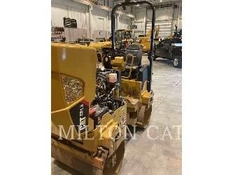CAT CB1.8